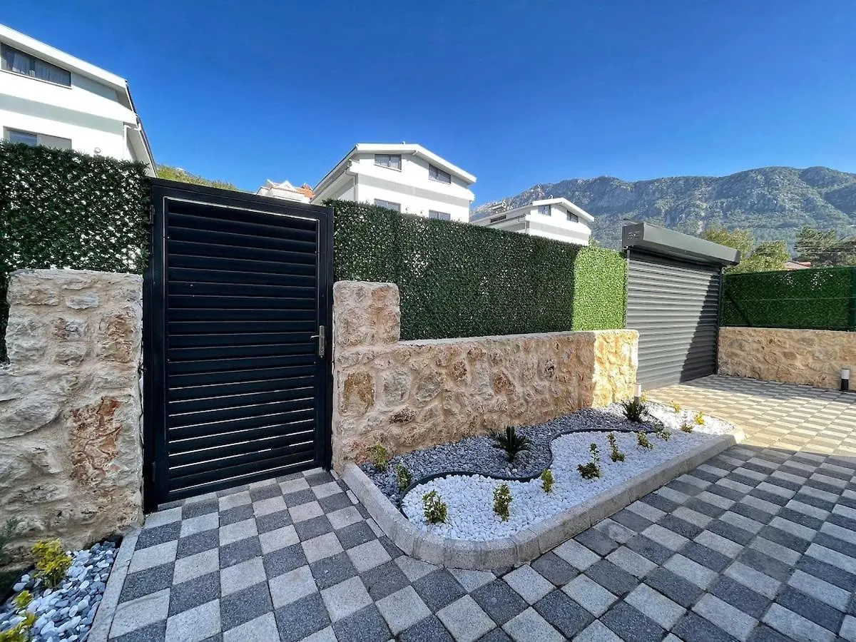 Luxury Villa In Oeluedeniz Fethiye Turquia