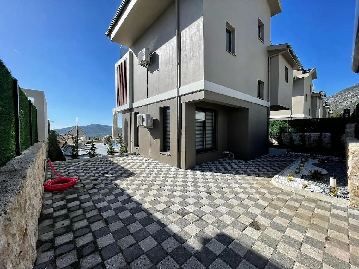 Luxury Villa In Oeluedeniz Fethiye